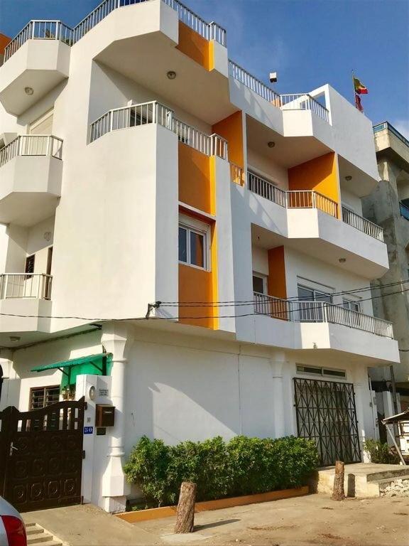 Dodoo Lodge Kotonu Zewnętrze zdjęcie
