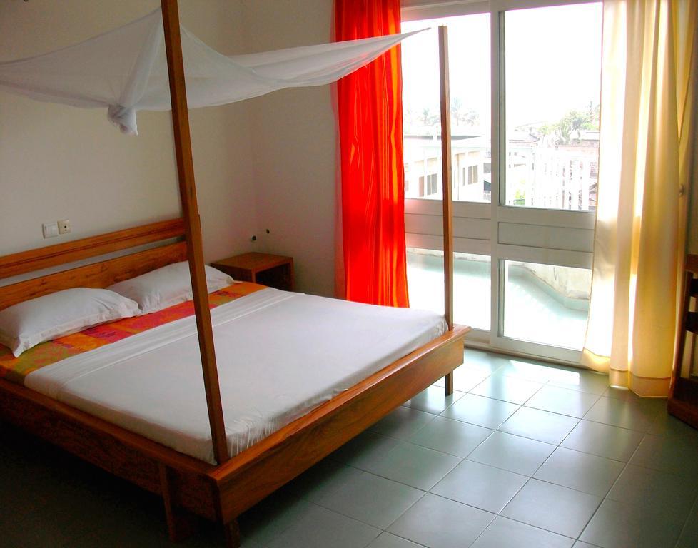 Dodoo Lodge Kotonu Zewnętrze zdjęcie