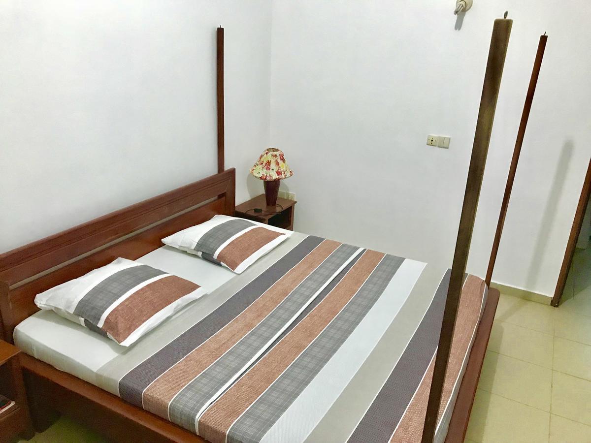 Dodoo Lodge Kotonu Zewnętrze zdjęcie